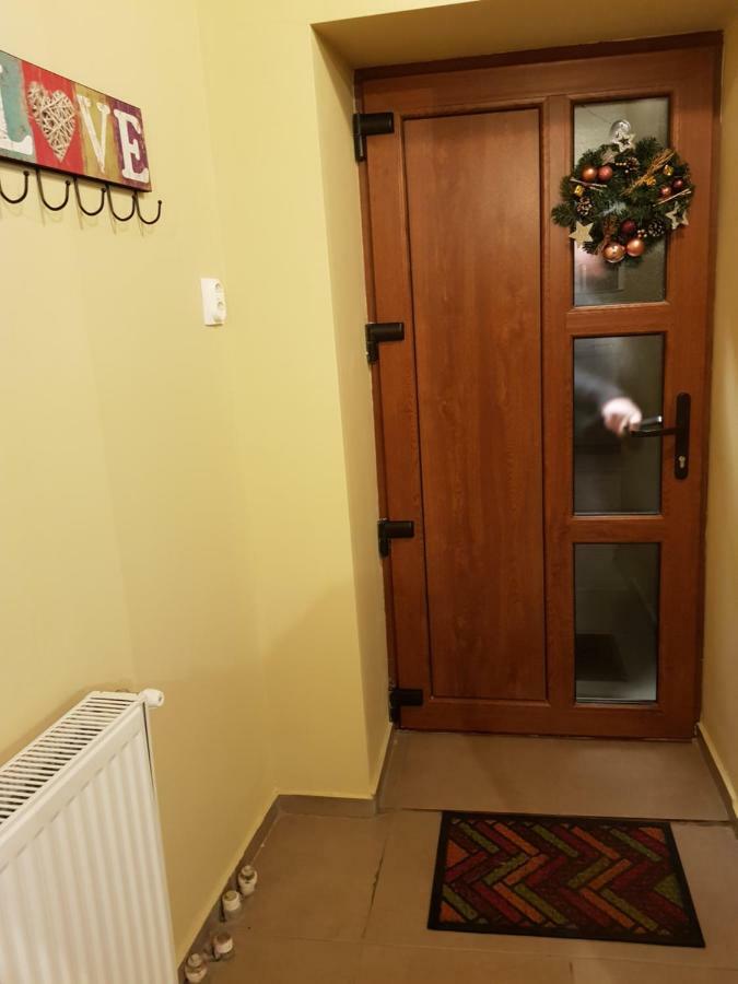 Ferienwohnung Weiss House Brașov Exterior foto
